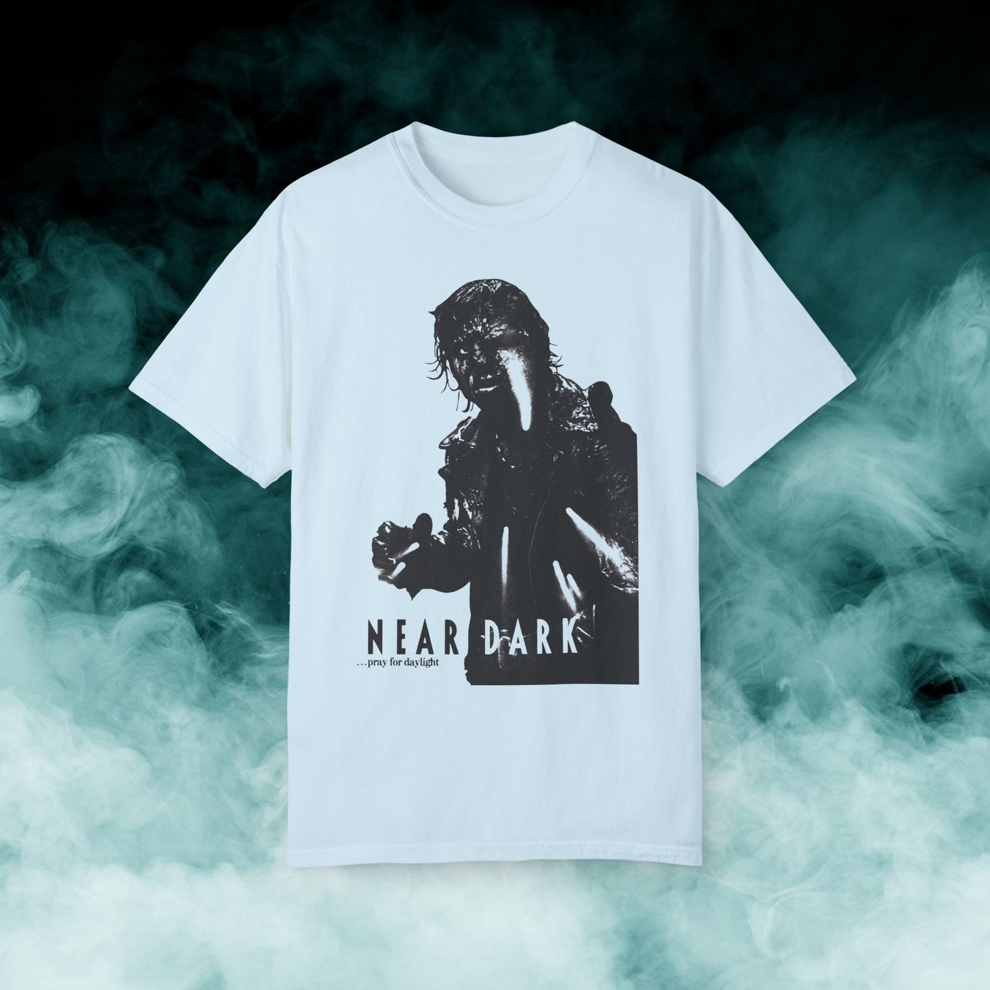 Near Dark "Pray for daylight" Horror Movie T-shirt (Merch)
